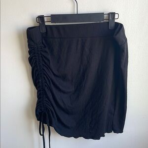 Elegant Black Ruched Skirt